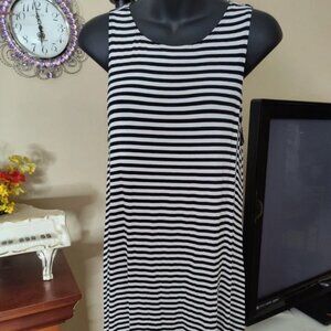 Old Navy Sleeveless Midi Sun Summer Dress Black White Stripe Size Medium